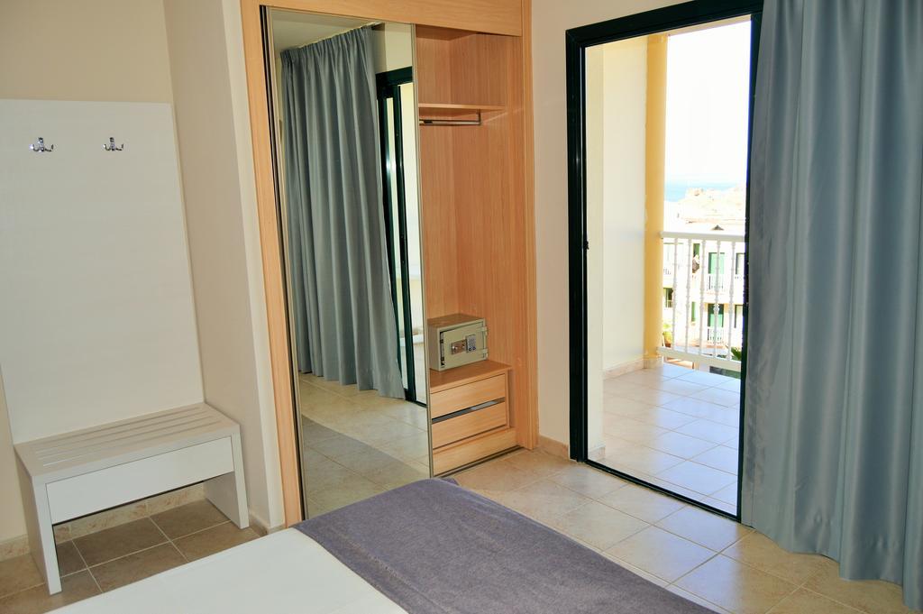 Apartamentos Natural Park Porto Rico Extérieur photo